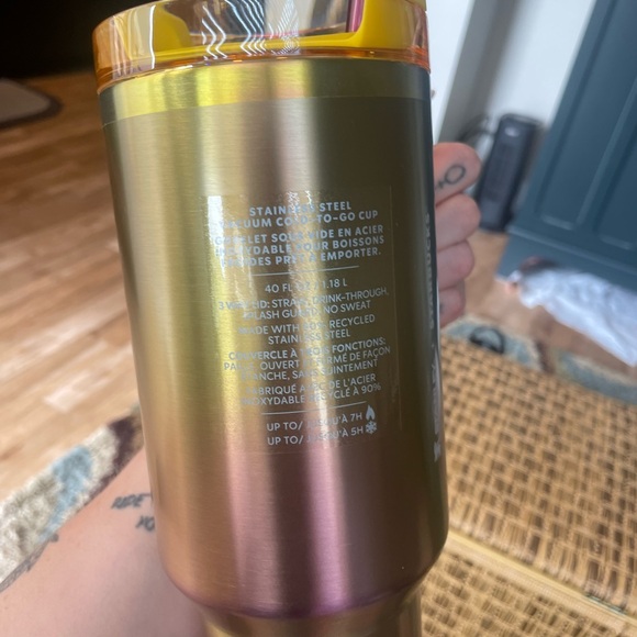 Never used new with tags Stanley Starbucks 40oz - Picture 8 of 8